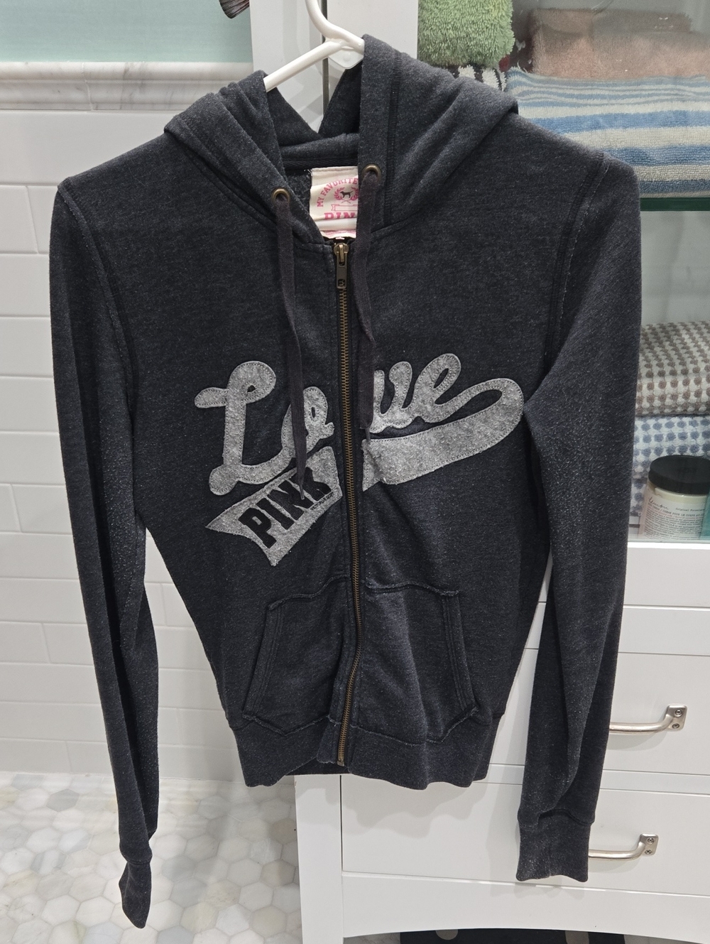 PINK Victoria's Secret Love Charcoal Zip-Up Hoodie Size Small